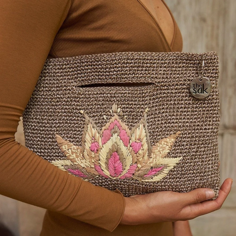 The Sak Linden Brown Hand Crochet Lotus Crossbodybag Clutch